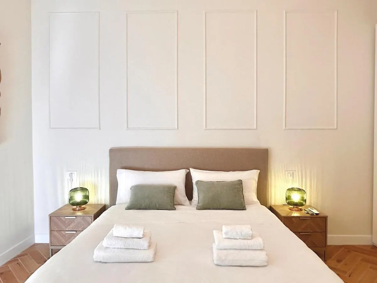 Elegant Apartment With Balcony Near The Center Rome