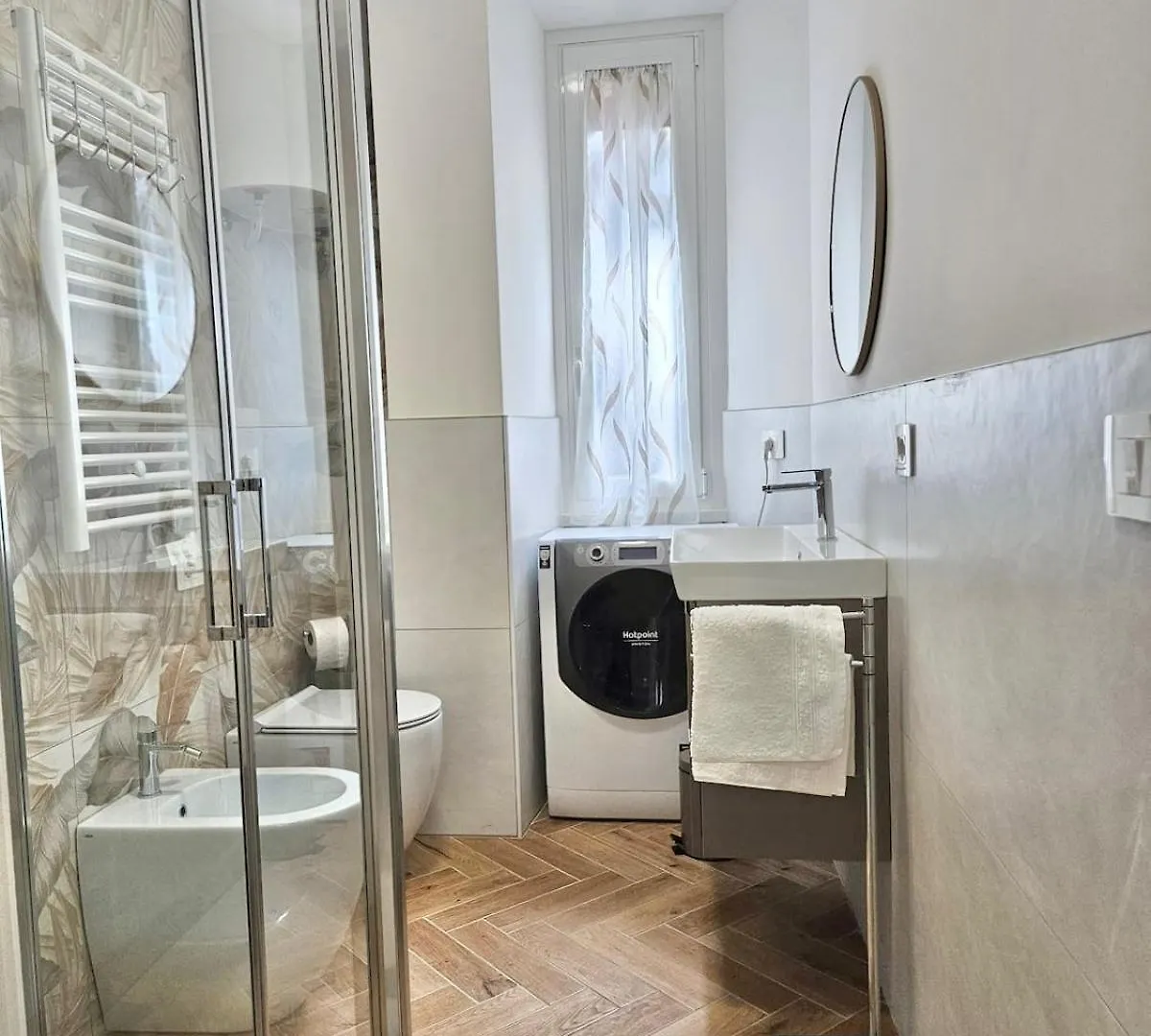 Elegant Apartment With Balcony Near The Center Rome