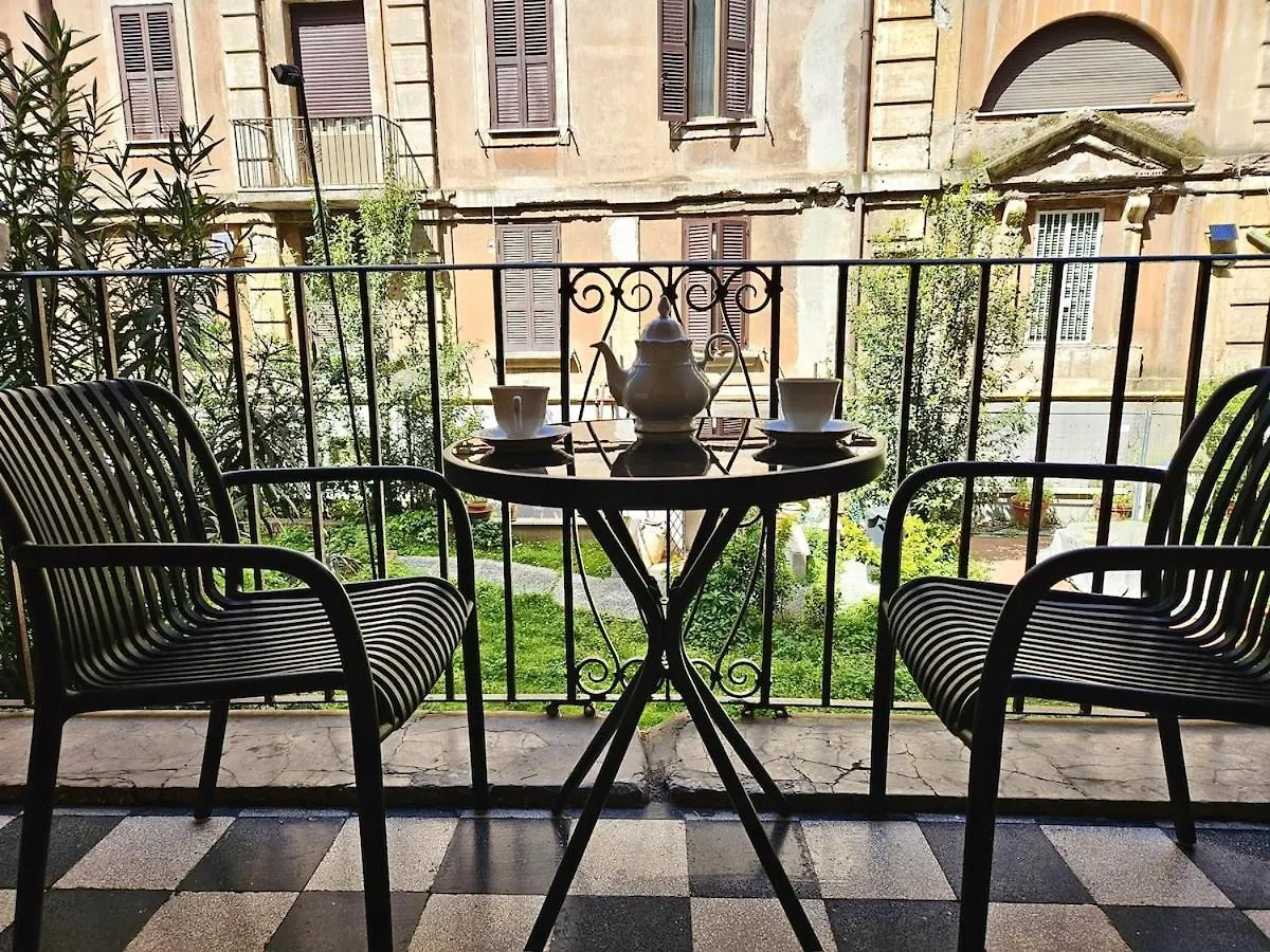 Elegant Apartment With Balcony Near The Center Rome
